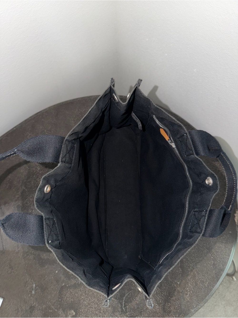 Hermes Black Canvas Tote with Contrast Stitching - Authentic Pre-Loved - Picture 6 of 16